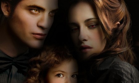 Robert Pattinson And Kristen Stewart Head Back to Vancouver for ‘Twilight’ Reshoots (Video