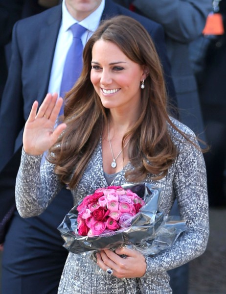 Kate Middleton Faking Out Media? Duchess Delivering At Different Hospital 0718