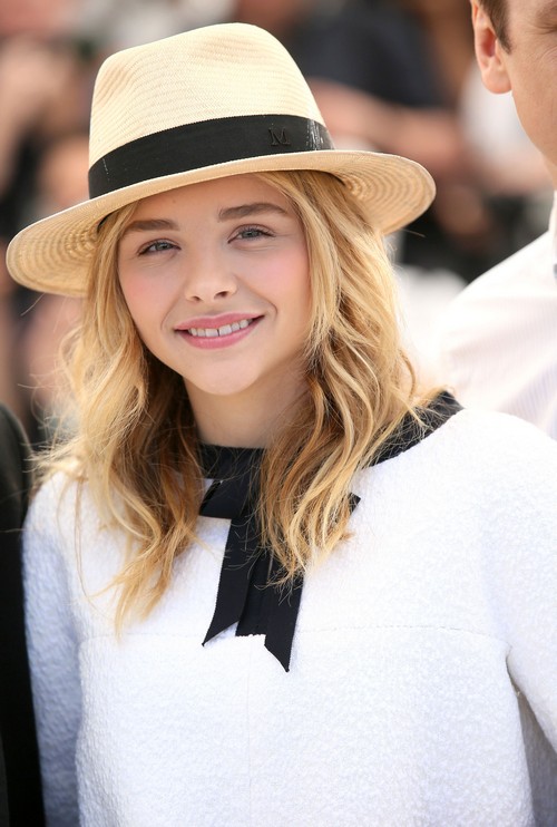 Which actor is Chloe's brother? - The Chloe Moretz Trivia quizz