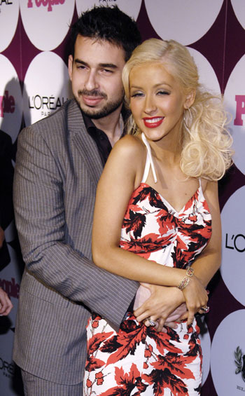Christina Aguilera Files For Divorce