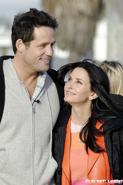 Courteney Cox Plastic Surgery Addiction - Friends Plan Intervention! Courteney Cox Plastic Surgery Addiction - Friends Plan Intervention!