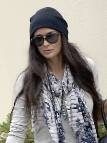 Demi Moore Using Astrologer To Map Out Her Life Post Ashton Kutcher 0603