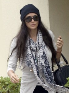 Demi Moore Using Astrologer To Map Out Her Life Post Ashton Kutcher ...