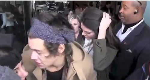 Kendall Jenner and Harry Styles Caught Leaving Ganesvoort Hotel in New York City Together After Hot Steamy Sleepover (PHOTOS - VIDEO)