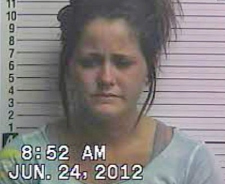 Was Jenelle Evans Hospitalized For Nude Photo Leak Or Food Poisoning?