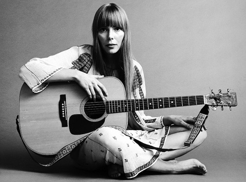 Joni Mitchell Hospitalized In Coma: Legendary Singer Unresponsive, Future Recovery Not Expected