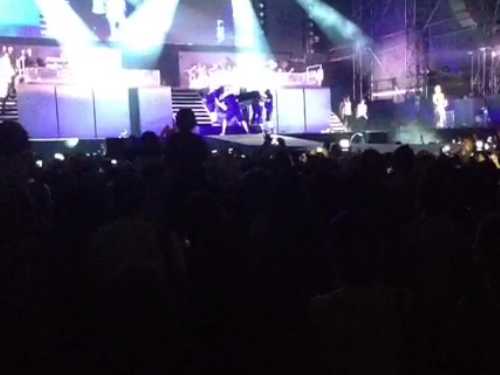 Justin Bieber Violently Attacked In Dubai - Breaking News Justin Bieber Violently Attacked In Dubai - Breaking News