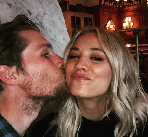Kaley Cuoco And Karl Cook In NYC: Actress Appears Unhappy, Break-up Looms?