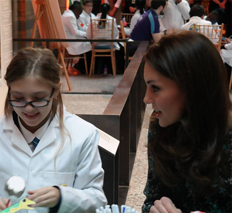 Kate Middleton Pregnant With Third Royal Baby: Duchess To Show Off Weight Gain In First Scout Event In Over Two Years?