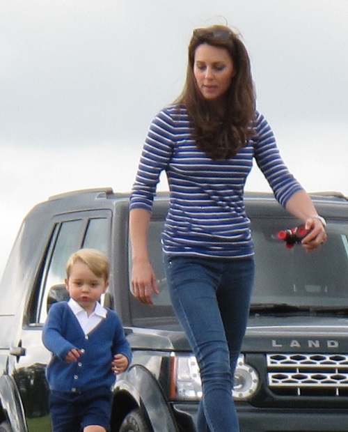 Queen Elizabeth Intervenes So Kate Middleton Allowed Prince George to Plant Trees With Prince Charles?