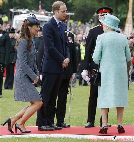 Kate Middleton Refuses To Attend Church Service With Queen Elizabeth and Royal Family - Is She Sick Again?