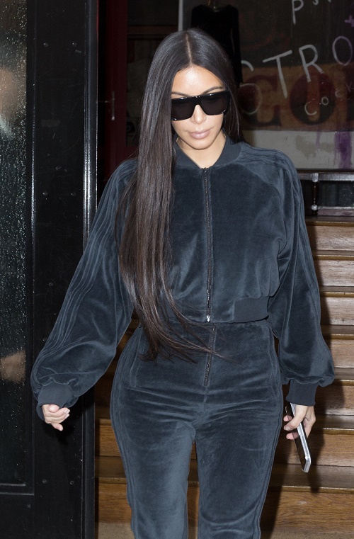 Kim Kardashian Divorce: Blindsides Kanye West With Split, Meets With ...