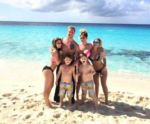 Kim Zolciak’s Family Out Of Control During Beach Vacation?