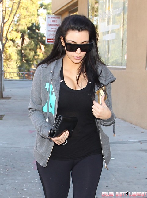 Will Kim Kardashian’s Baby Have To Carry Kris Humphries' Name: Is he Ruining Her Life?