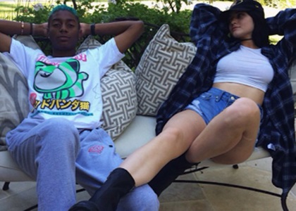 Kylie Jenner Dating New Mystery Man: Posts Instagram Pic But Immediately Deletes It! (PHOTO)
