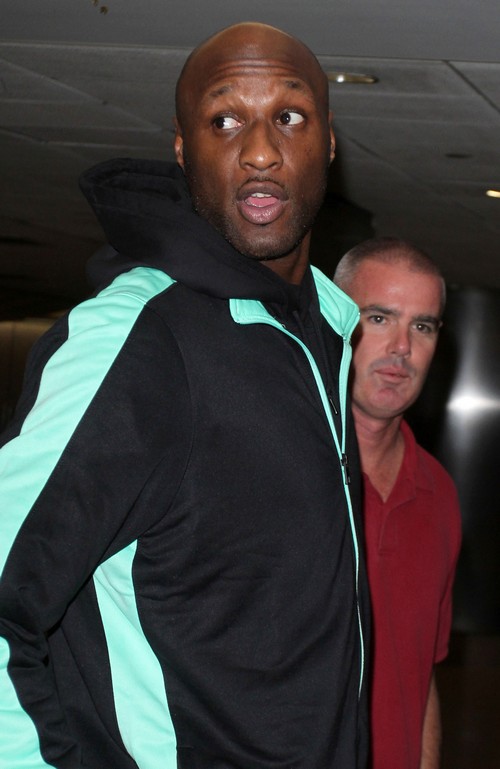 Lamar Odom Secretly Gay, Keeps It On The DL - Hiding Truth From Khloe Kardashian All This Time - Report