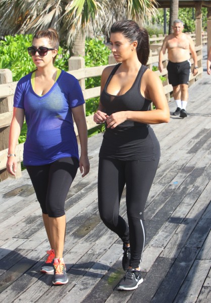 Kim Kardashian In Mexico City For Liposuction? (Photos) 1005
