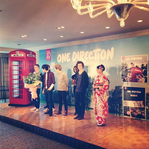 One Direction Embarrassed: Fail Japanese Fans And Vow To Take Langage Lessons