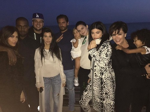 Blac Chyna NOT Welcome at Rob Kardashian Family Birthday Celebration (PHOTOS)