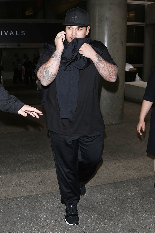 Rob Kardashian Destroying Kris Jenner: Threatens To Call Cops On Momager Over Kylie Jenner and Tyga Relationship?