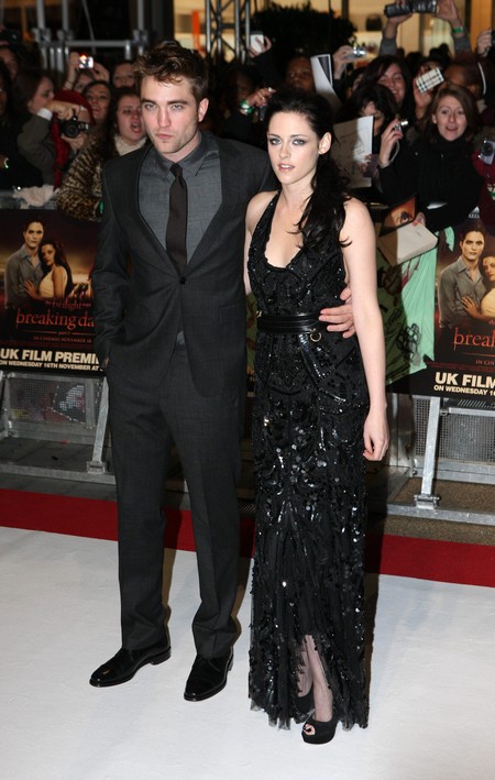Kristen Stewart and Robert Pattinson Starring Together In New Twilight Romance Biopic?