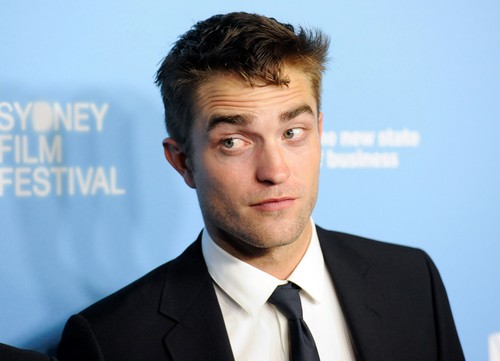Kristen Stewart Loves Career Over Robert Pattinson - Doesn't Care Who 'Twilight' Star Dates? (PHOTOS)