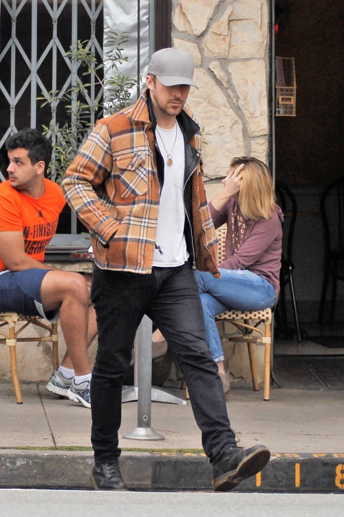 Ryan Gosling And Eva Mendes Spotted With Kids For First Time!