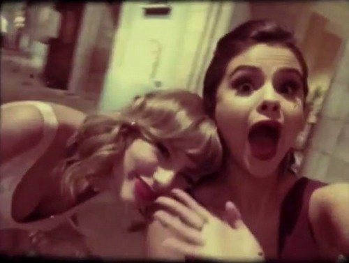 Selena Gomez and Taylor Swift Make Up Friends At Met Gala - Why They BOTH Hate Justin Bieber! (VIDEO)