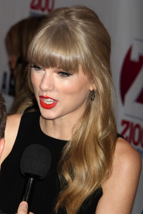Taylor Swift Cheated On Harry Styles With Conor Kennedy (Photos)