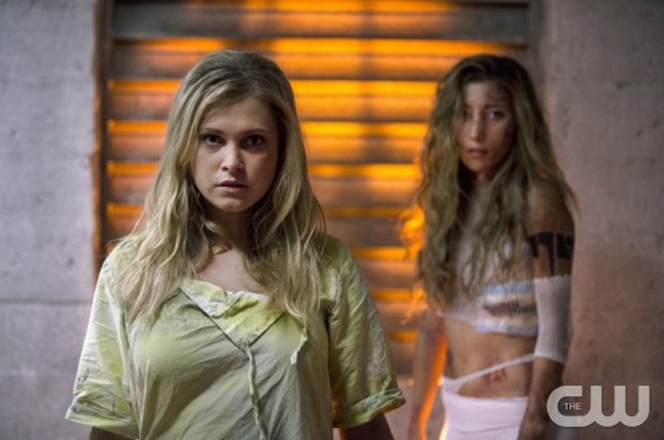 The 100 Recap - Clark Learns The Truth: Season 2 Episode 3 “Reapercussions”