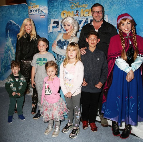 American Express Sues Tori Spelling