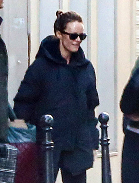 Vanessa Paradis Rejects Johnny Depp, Won’t Love Him Again: Spotted With New Boyfriend While Celebrating 44th Birthday In Paris!