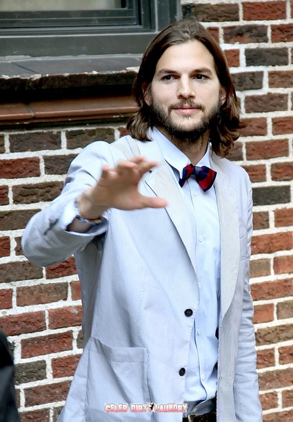 Ashton Kutcher Crosses The Line - Rips Off 'Two and a Half Men'