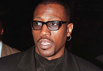 Wesley Snipes Begins Prison Sentence