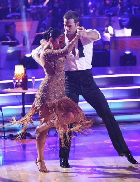 William Levy Dancing With The Stars Paso Doble Performance Video 5/7/12